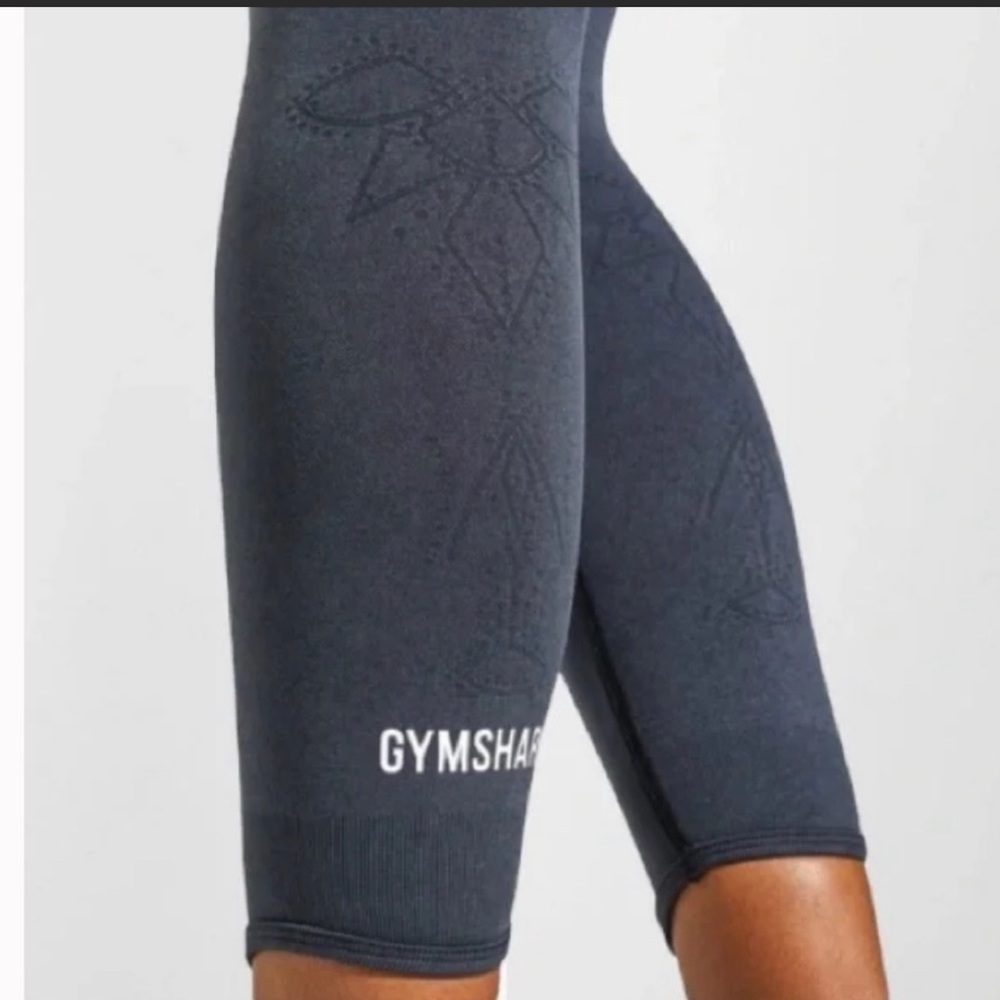 Gymshark Women's Seamless Studio Detailed Leggings Black Washed Size Medium